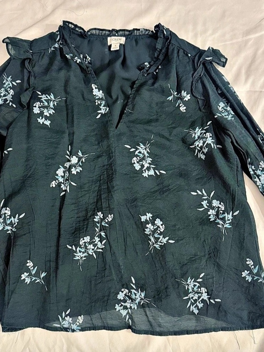 J.Crew Dark Green Floral Ruffle Blouse Split V-Neck Smocked Cuffs Long Sleeve